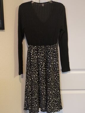 Black Long-Sleeve Knit Top Floral Skirt Dress